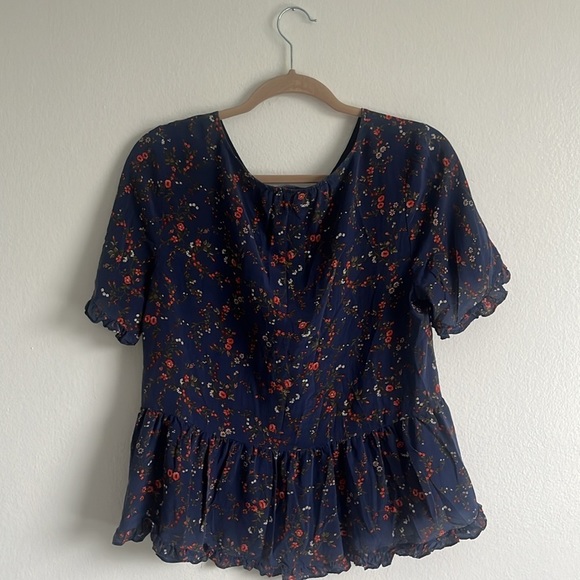 Madewell Silk Stanza Ruffle Hem Top Moonless
Ditsy Floral Blouse Shirt 100% Silk - Picture 7 of 7